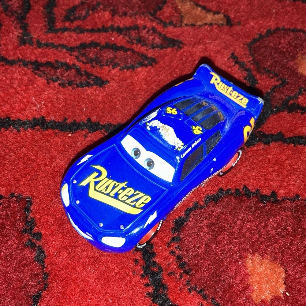 Cars Rust-eze No.95‎ Disney Pixar Fabulous Lightning McQueen Blue Diecast Movie